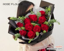 解读97朵玫瑰花的神秘寓意 97朵玫瑰花的花语代表什么意思